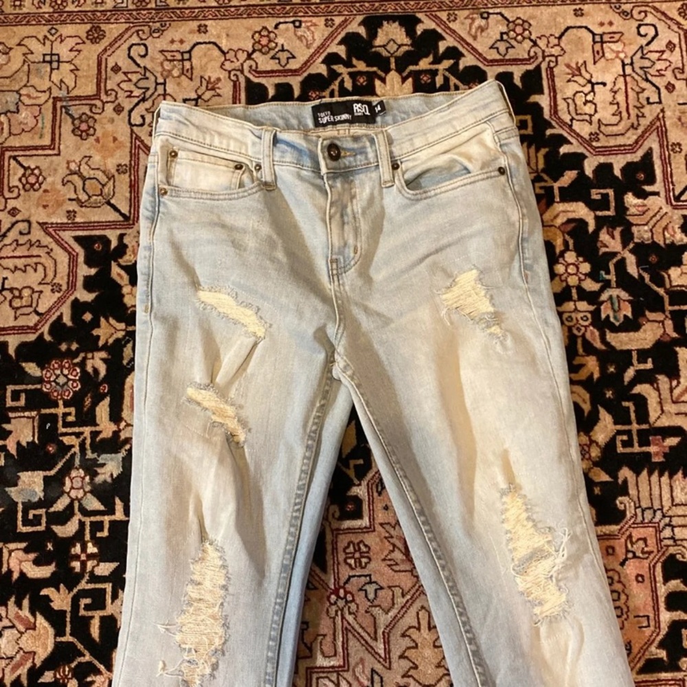 Jeans